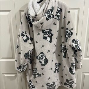 Cozy Panda Print Hooded Blanket Sweatshirt